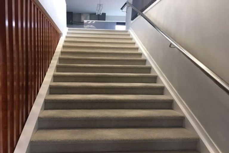 Photo of property in 62 Woodglen Road, Glen Eden, Auckland, 0602