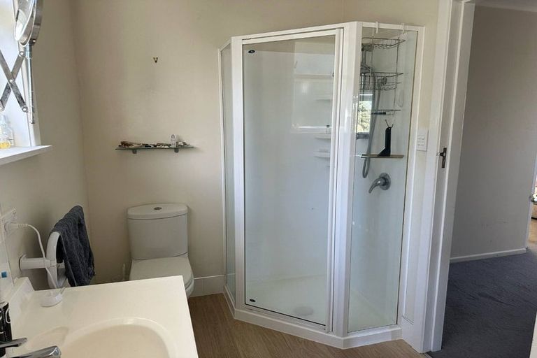 Photo of property in 24 Hollies Crescent, Johnsonville, Wellington, 6037