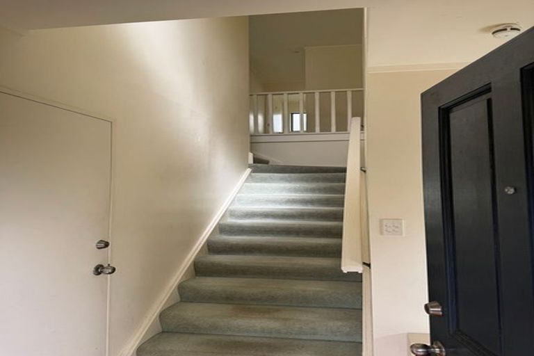 Photo of property in 104 Cortina Avenue, Johnsonville, Wellington, 6037