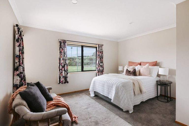 Photo of property in 111 Freeburn Road, Pyes Pa, Tauranga, 3112