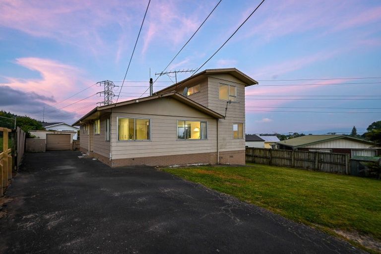 Photo of property in 124 Mallard Drive, Selwyn Heights, Rotorua, 3015