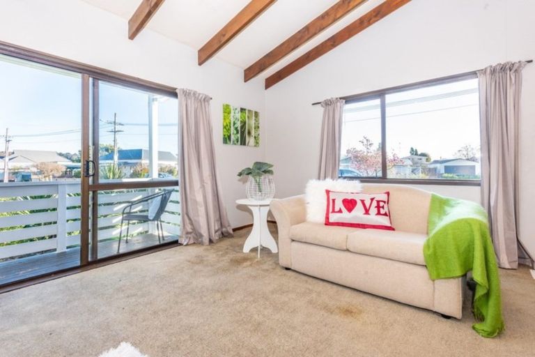 Photo of property in 2 Domett Street, Whataupoko, Gisborne, 4010