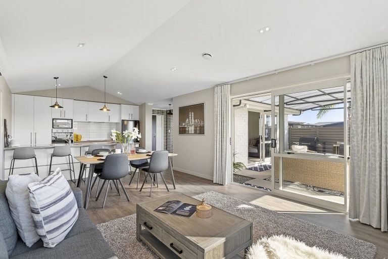 Photo of property in 63 Golden Sands Drive, Papamoa Beach, Papamoa, 3118