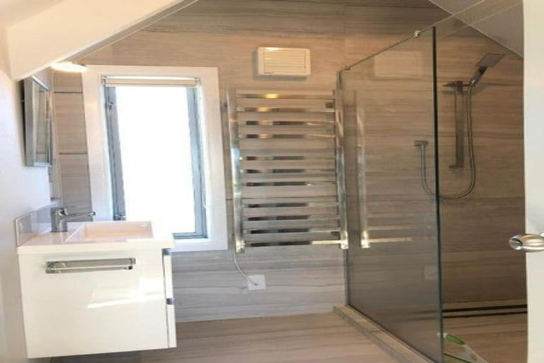 Photo of property in 22 Caldwells Road, East Tamaki Heights, Auckland, 2016