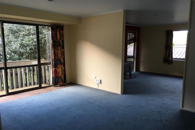 Photo of property in 2a Woodhill Close, Avenues, Whangarei, 0110