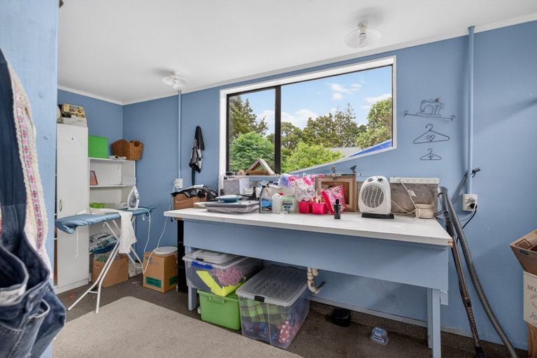 Photo of property in 32 Franklin Road, Paparoa, 0571