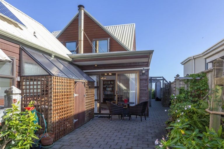 Photo of property in 47 Rosetta Road, Raumati South, Paraparaumu, 5032