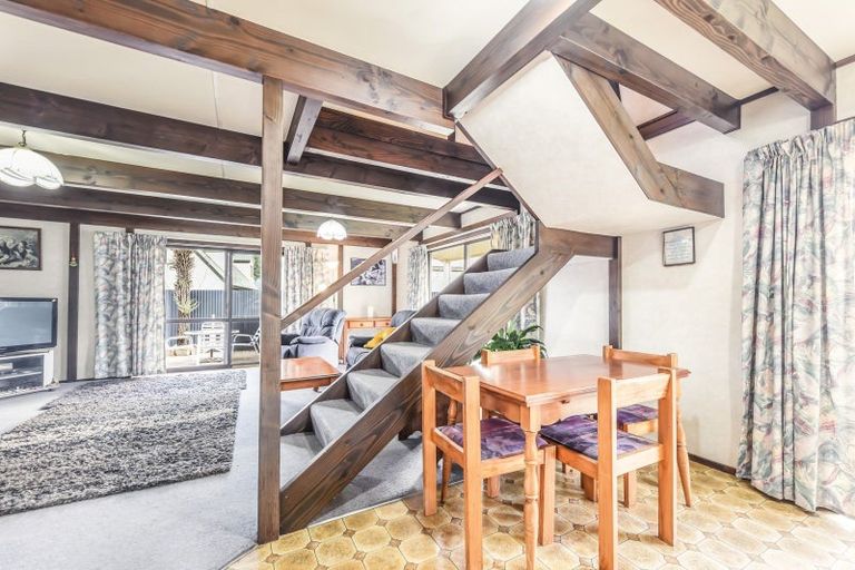 Photo of property in 4 Beach Road, Waikawa, Picton, 7220