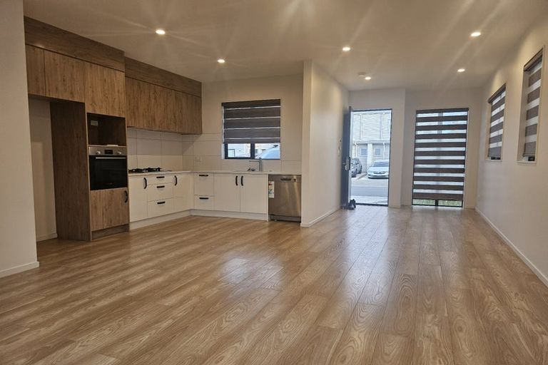 Photo of property in 7 Tumu Road, Papakura, 2110