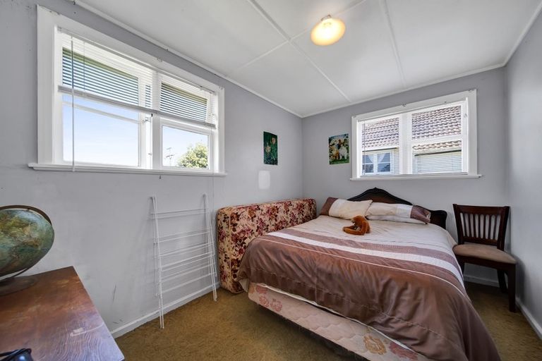 Photo of property in 182 Egmont Street, Patea, 4520