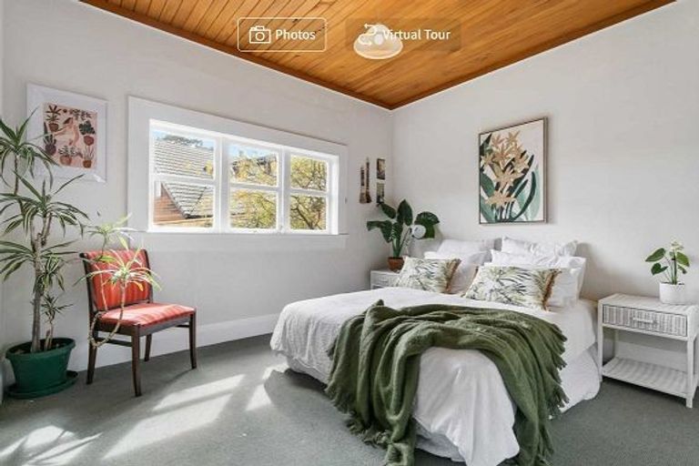 Photo of property in 69 Balmain Road, Birkenhead, Auckland, 0626