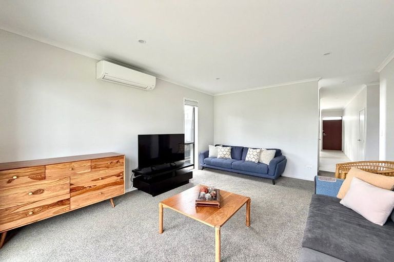 Photo of property in 10 Oranga Drive, Westgate, Auckland, 0614