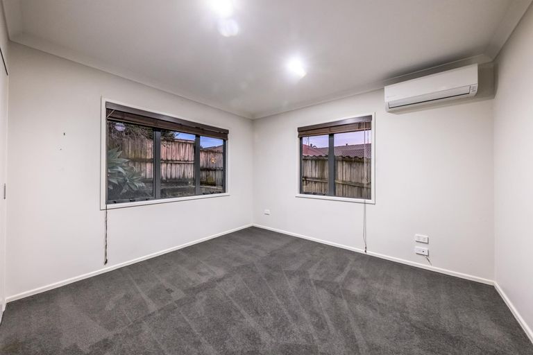Photo of property in 318 Hill Road, The Gardens, Auckland, 2105