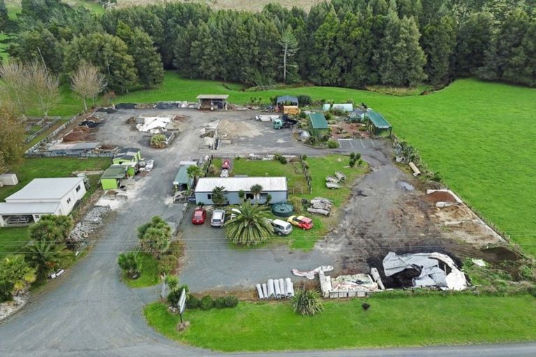 Photo of property in 140 Te Mata Road, Raglan, 3295