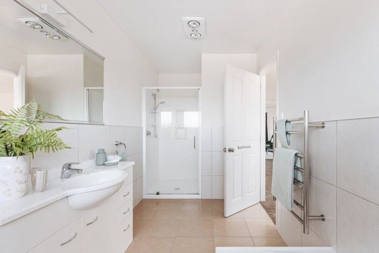 Photo of property in 87 Arabian Drive, Papamoa Beach, Papamoa, 3118