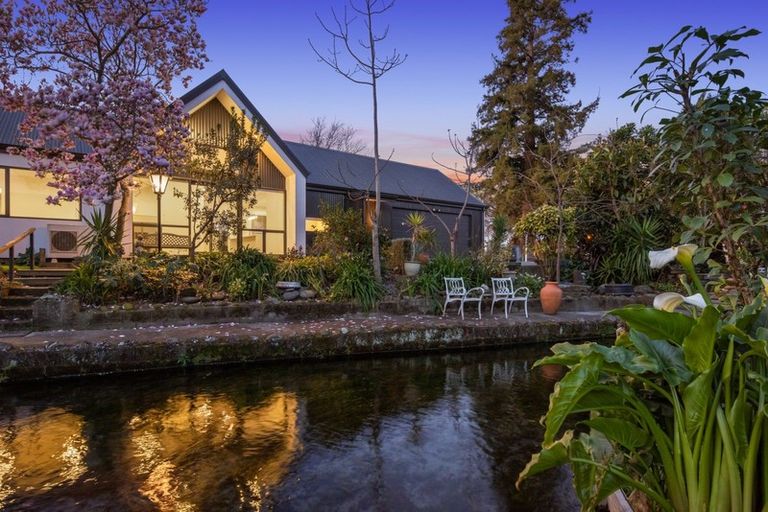 Photo of property in 2 Battys Road, Springlands, Blenheim, 7201