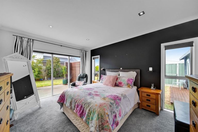 Photo of property in 2 Northpoint Way, Bell Block, New Plymouth, 4312