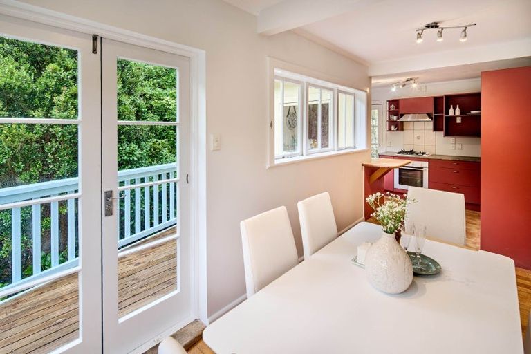 Photo of property in 182a Darlington Road, Miramar, Wellington, 6022