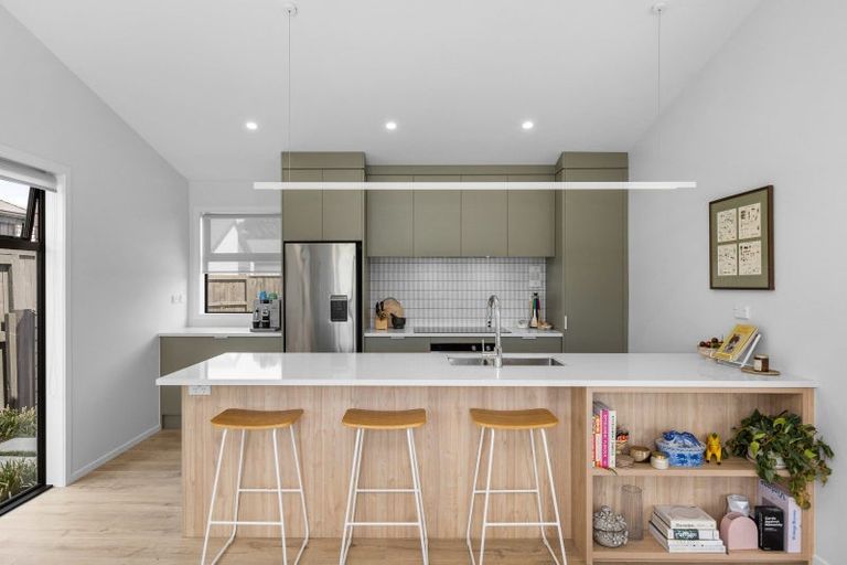 Photo of property in 1b Fairburn Place, Leamington, Cambridge, 3432