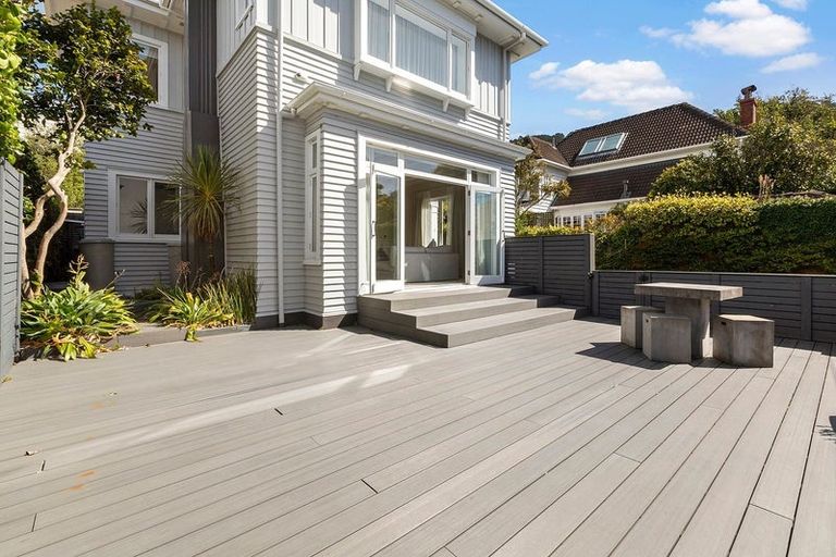 Photo of property in 2 Katherine Avenue, Thorndon, Wellington, 6011