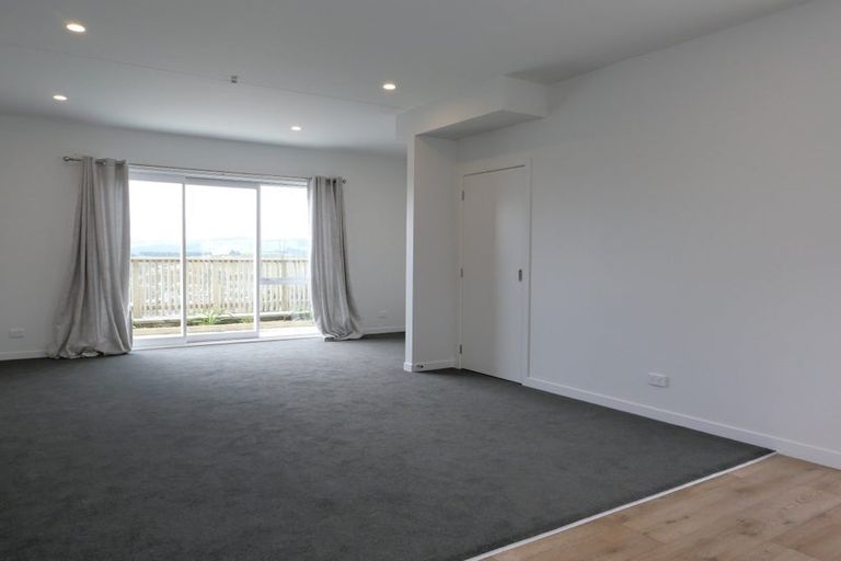 Photo of property in 11/30 Adventure Drive, Whitby, Porirua, 5024