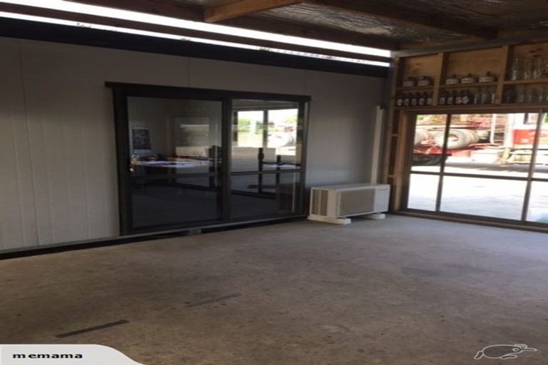 Photo of property in 2060 State Highway 50, Fernhill, Hastings, 4175