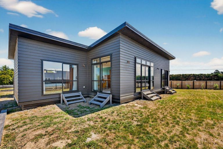 Photo of property in 414 Main Road North, Bay View, Napier, 4104