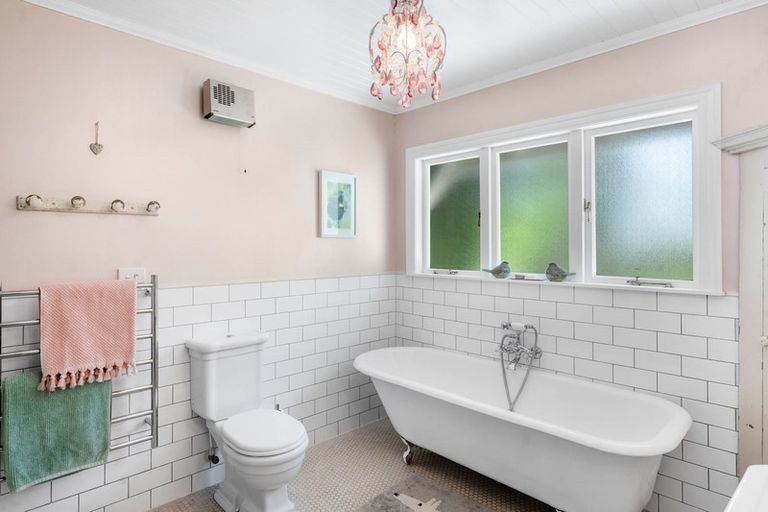 Photo of property in 54 Onekawa Road, Waiotahi, Opotiki, 3198