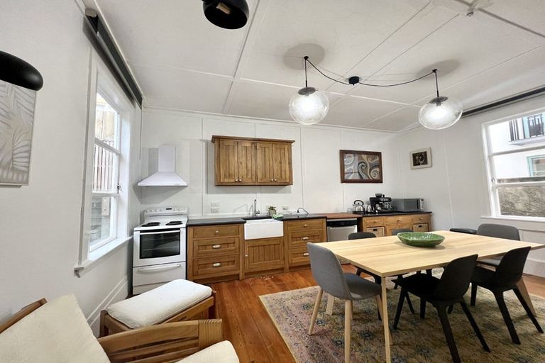 Photo of property in 32-34 Majoribanks Street, Mount Victoria, Wellington, 6011