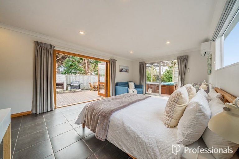 Photo of property in 1 Thornycroft Avenue, Epuni, Lower Hutt, 5011