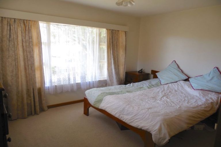 Photo of property in 7 Haslett Place, Upper Riccarton, Christchurch, 8041