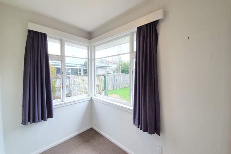 Photo of property in 11a Barclay Place, Burwood, Christchurch, 8061