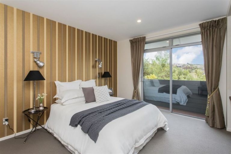 Photo of property in 2 Ti Kouka Eco Lane, Redcliffs, Christchurch, 8081