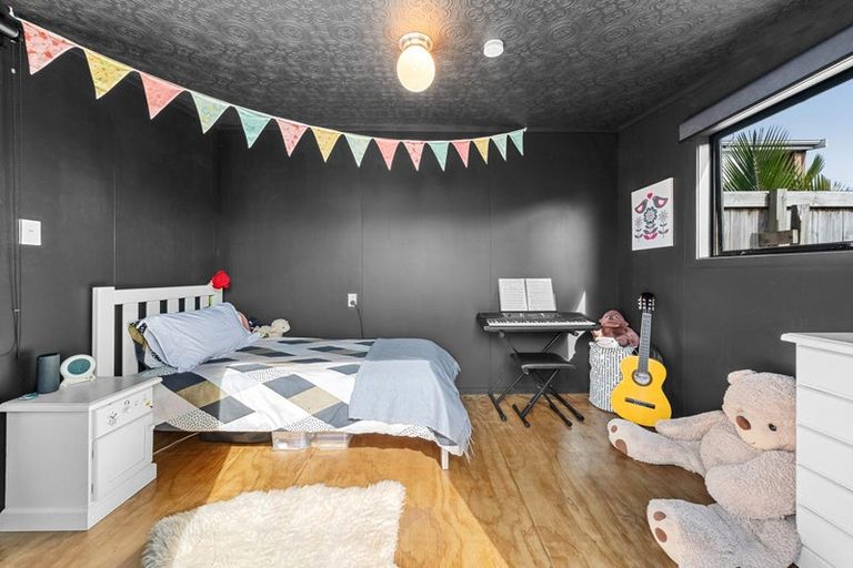 Photo of property in 163 Lemon Street, Strandon, New Plymouth, 4312