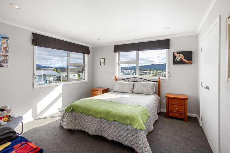 Photo of property in 10 Endeavour Close, Whitianga, 3510