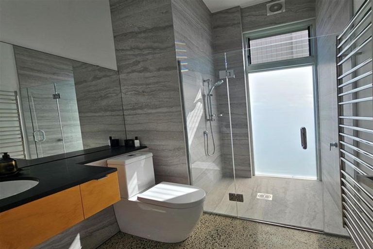 Photo of property in 39 Taumata Road, Omaha, 0986