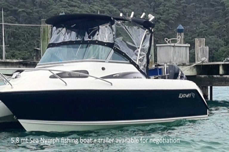 Photo of property in 17 Woods Ridge Road, Kawau Island, 0920