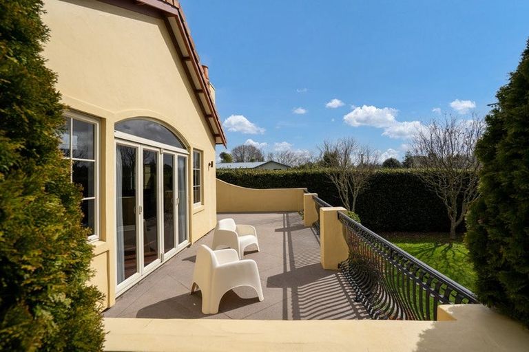 Photo of property in 113 Milton Street, Leamington, Cambridge, 3432
