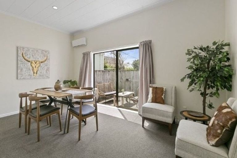 Photo of property in 21 Wilson Street, Newtown, Wellington, 6021