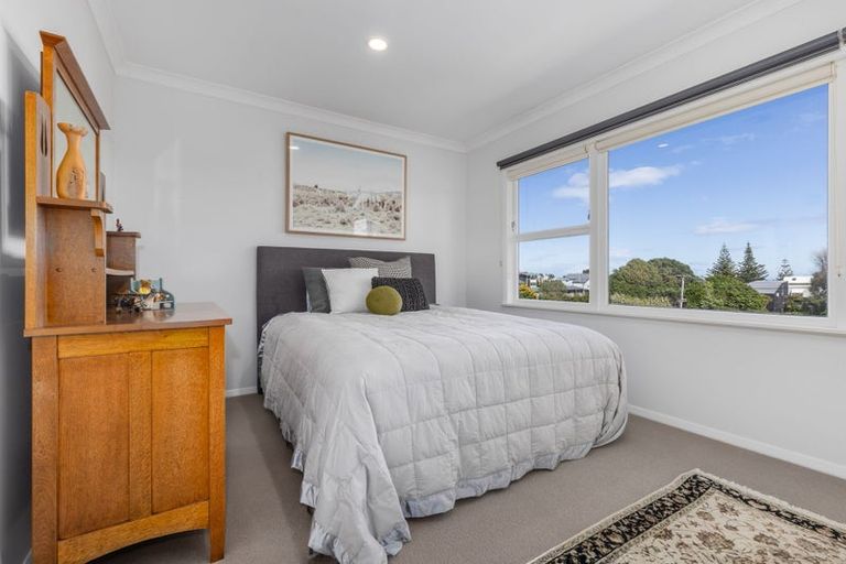 Photo of property in 14 Allen Road, Raumati Beach, Paraparaumu, 5032
