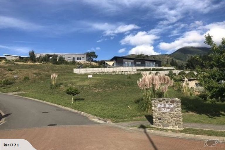 Photo of property in 2 Bell Bird Rise, Picton, 7220