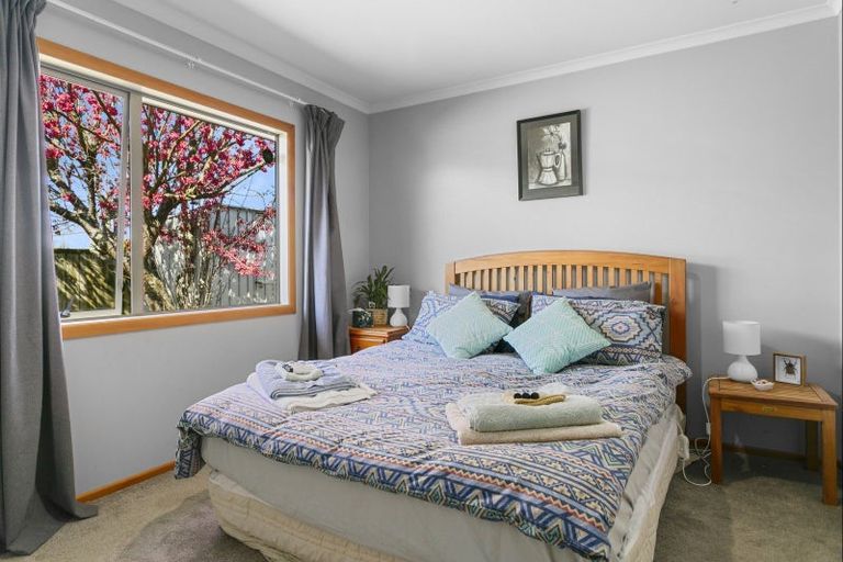 Photo of property in 1/9 Takawai Place, Nukuhau, Taupo, 3330