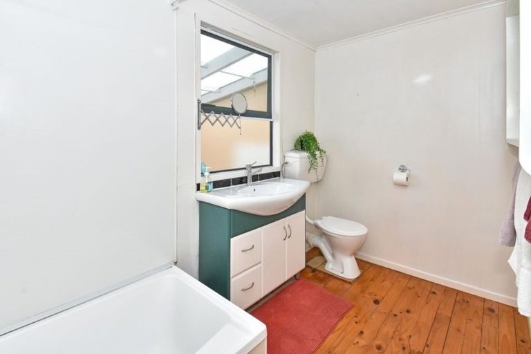 Photo of property in 903 East Coast Road, Kaiaua, Pokeno, 2473