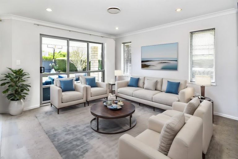 Photo of property in 25 Searle Drive, Patumahoe, Pukekohe, 2679