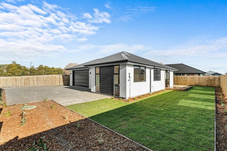 Photo of property in 19 Comer Street, Halswell, Christchurch, 8025