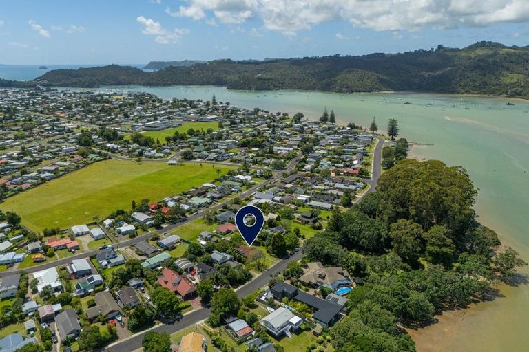 Photo of property in 101 Robinson Road, Whitianga, 3510
