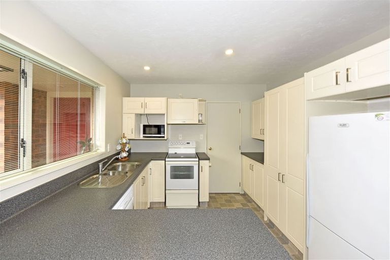 Photo of property in 1/119 Harewood Road, Papanui, Christchurch, 8053