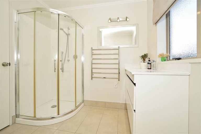 Photo of property in 16 Harrowfield Drive, Harrowfield, Hamilton, 3210