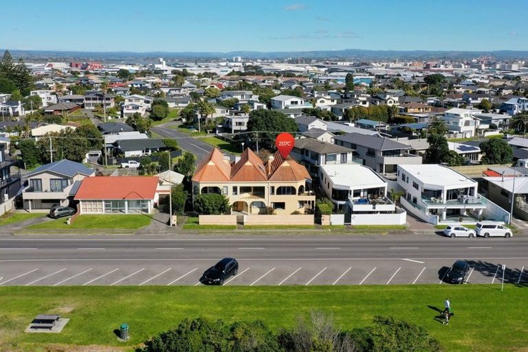 Photo of property in 207c Marine Parade, Mount Maunganui, 3116