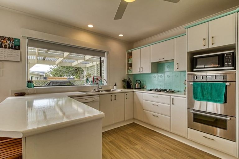 Photo of property in 86 Wycliffe Street, Onekawa, Napier, 4110